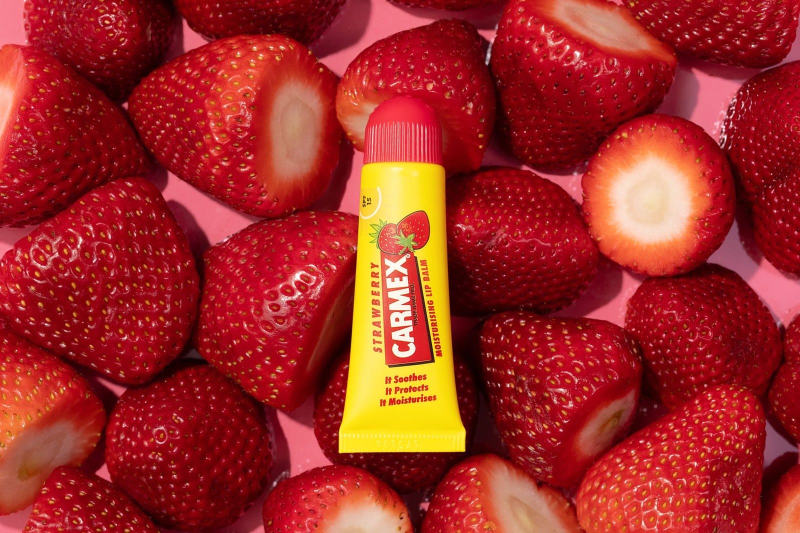Carmex Strawberry Tube SPF 15 nella vita di tutti i giorni