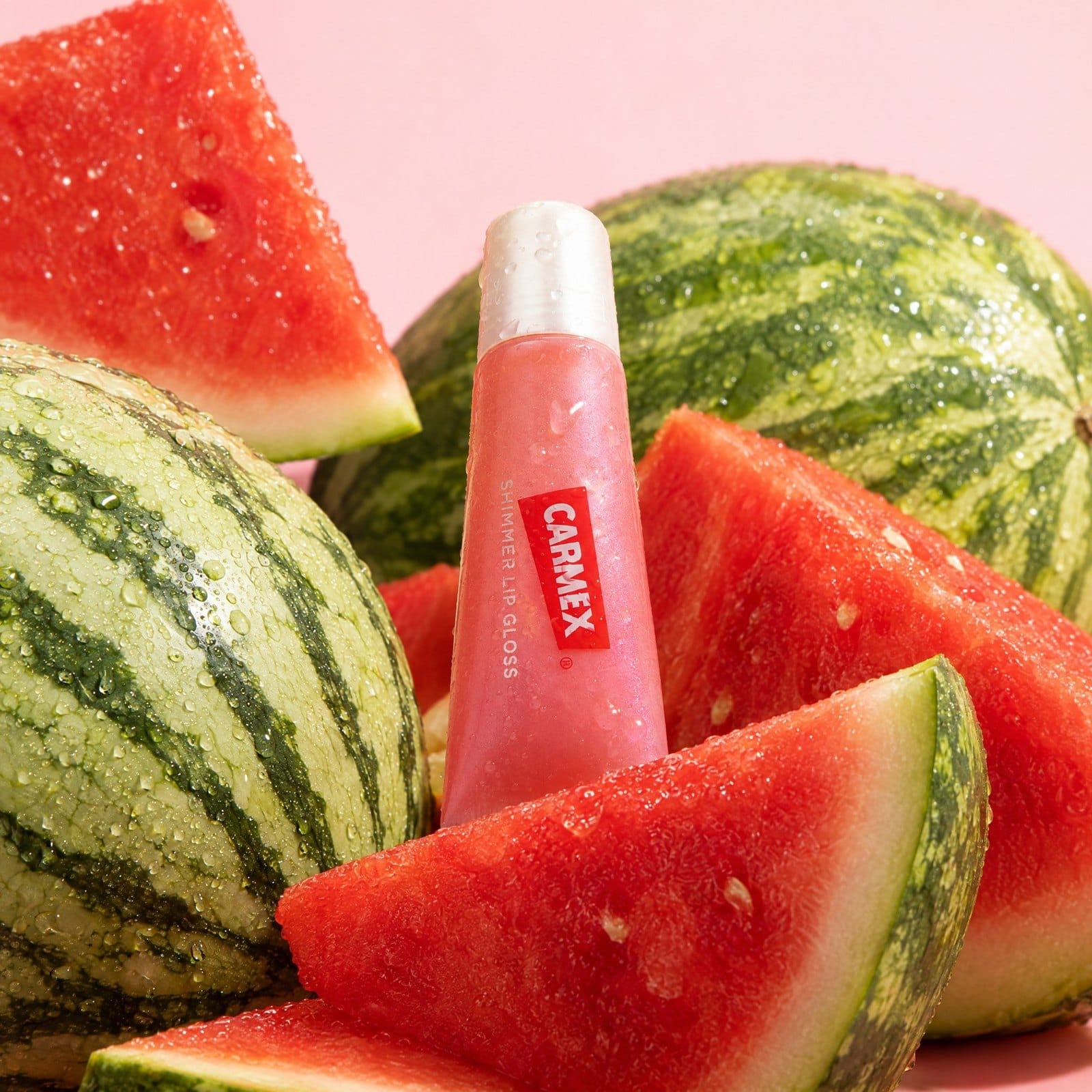 Carmex Lip Gloss with Shimmer Watermelon nella vita di tutti i giorni